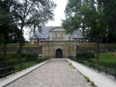 Fortifications of Vauban by Tsunami