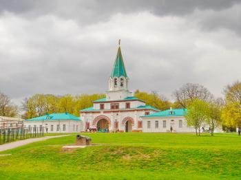 Church of the Ascension, Kolomenskoye by Frederik Dawson
