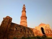 Qutb Minar by Clyde