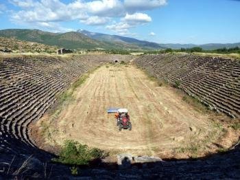 Aphrodisias by Solivagant