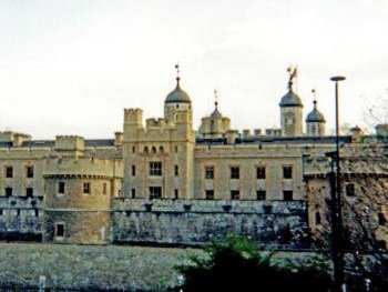 Tower of London by Jay T