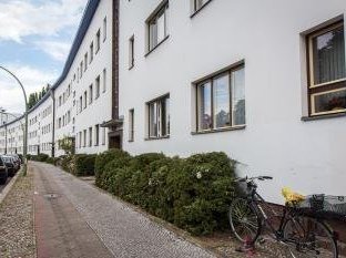 Berlin Modernism Housing Estates by Michael Turtle