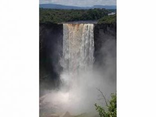 Kaieteur National Park by Michael Novins