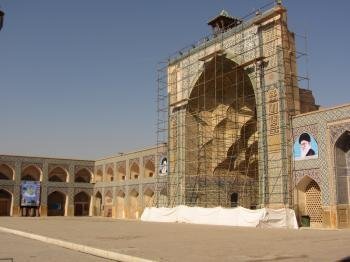 Masjed-e Jâme' by Alexander Parsons