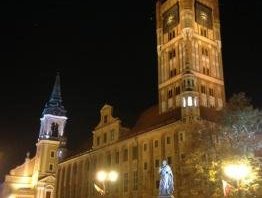 Torun by Ian Cade