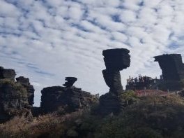 Fanjingshan by Zoë Sheng