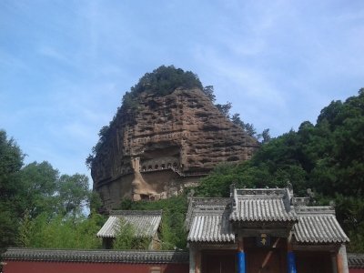 Maijishan Scenic Spots by Zoë Sheng