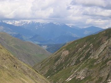 Mta-Tusheti by Walter