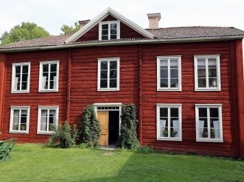 Decorated Farmhouses of Hälsingland by Alexander Barabanov