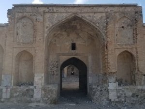 Persian Caravanserai by Zoë Sheng