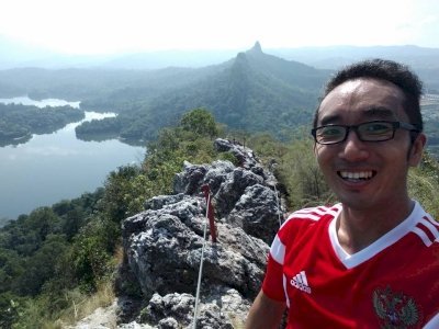 Gombak Selangor Quartz Ridge by Michael anak Kenyalang