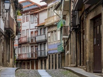 Guimarães by Ilya Burlak