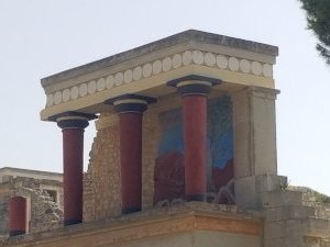 Minoan Palatial Centres by Zoë Sheng