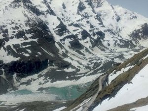 Großglockner-Hochalpenstraße by Tsunami