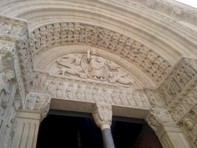 Arles by Matejicek