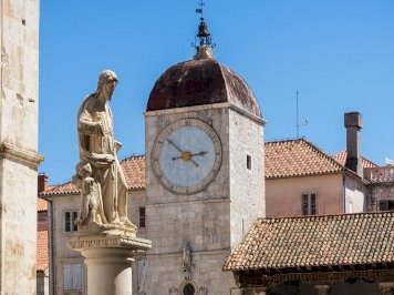 Trogir by Ilya Burlak