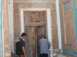 Mausoleum of Mukhammad Bashoro by Walter