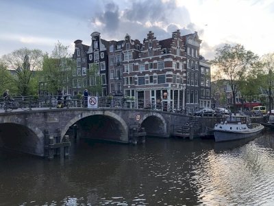 Amsterdam Canal Ring by Travel Addicts