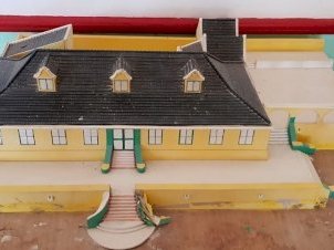 Plantations in West Curacao by Zoë Sheng