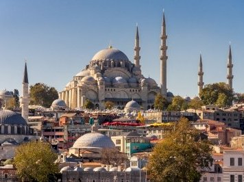 Istanbul by Ilya Burlak