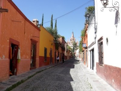 San Miguel de Allende by Frédéric M