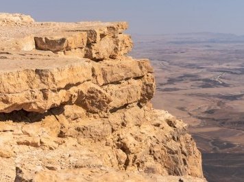 Makhteshim Country by Ilya Burlak