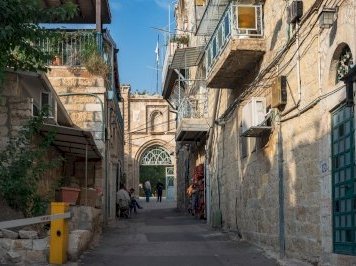 Ein Karem by Ilya Burlak