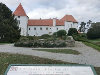 Varazdin - Historic Nucleus and Old Town (the Cast by Zoë Sheng