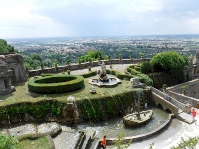Villa d'Este by Frédéric M
