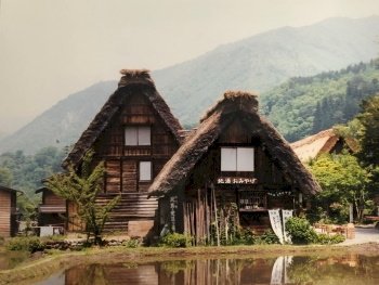 Shirakawa-go and Gokayama by Els Slots