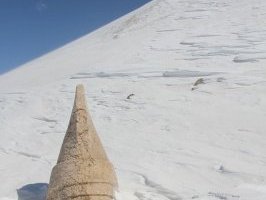 Nemrut Dag by Philipp Peterer