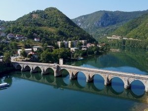 Mehmed Paša Sokolović Bridge by Clyde