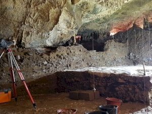 Les sites à fossiles néandertaliens de Wallonie by Argo
