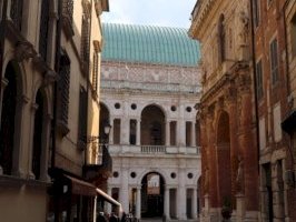 Vicenza and the Palladian Villas by Jakob Frenzel