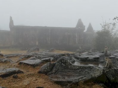 Preah Vihear Temple by GabLabCebu