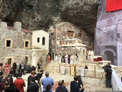 Sümela Monastery by bergecn