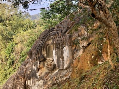 Rock-cut Sculptures and Reliefs of the Unakoti by Stanislaw Warwas