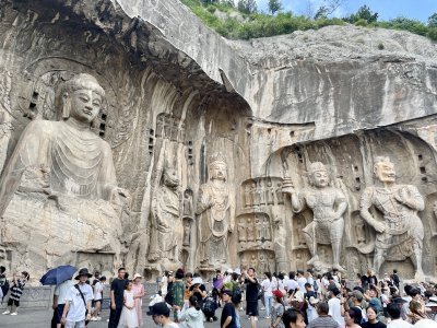 Longmen Grottoes by Joel on the Road