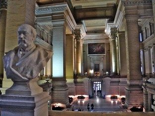 Le Palais de Justice de Bruxelles by Els Slots