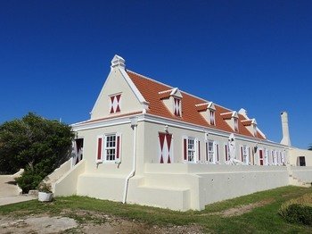 Plantations in West Curacao by Els Slots