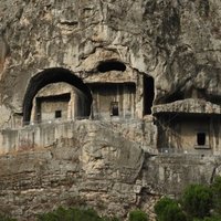 Mount Harşena and the Rock-tombs of the Pontic Kin