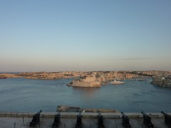 Knights Fortifications around the Harbours of Malt by Astraftis
