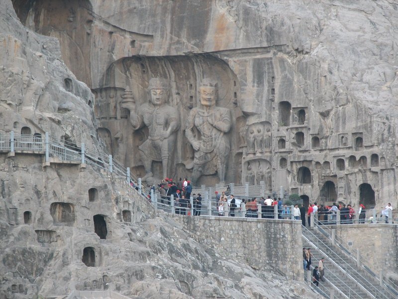 Longmen Grottoes by Els Slots