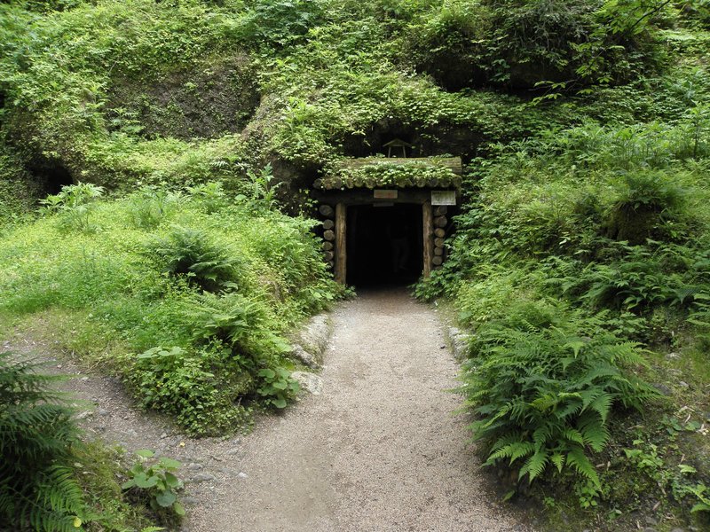 Iwami Ginzan Silver Mine by Els Slots