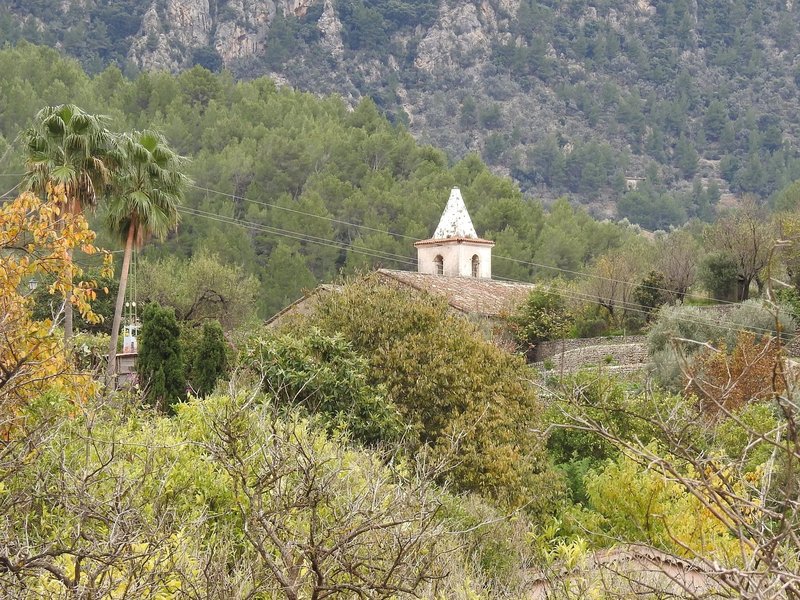 Serra de Tramuntana by Els Slots
