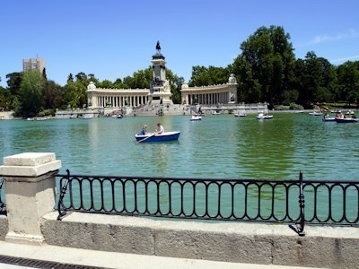Paseo del Prado and Buen Retiro by Hubert