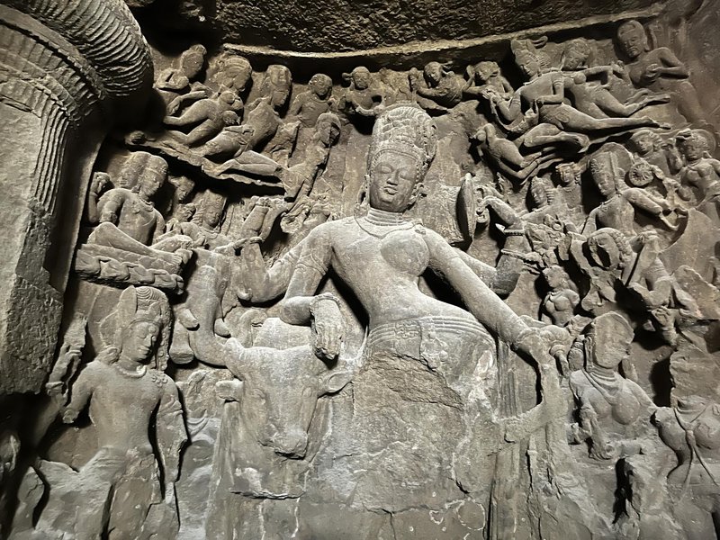Elephanta Caves by Carlo Sarion