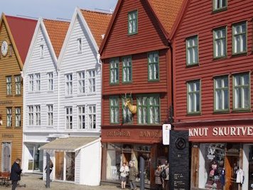 Bryggen by Hubert