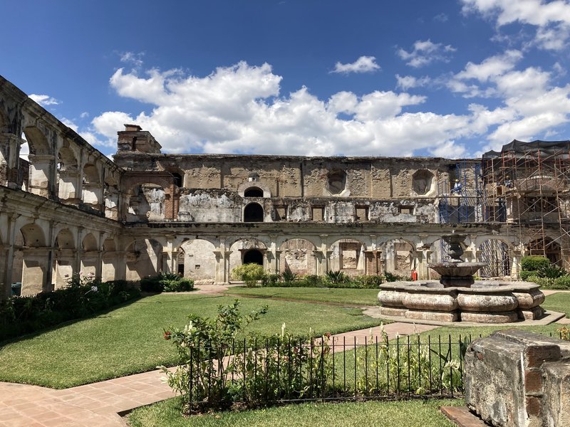 Antigua Guatemala by Els Slots