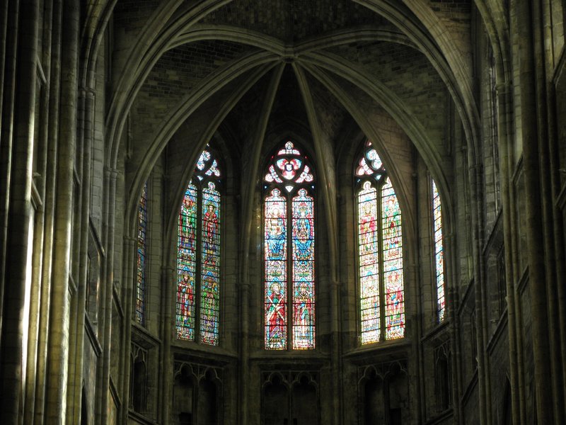 Routes of Santiago de Compostela in France by Els Slots